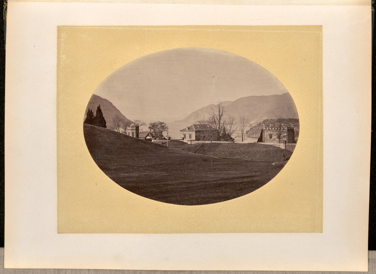 Häuser entlang eines Wasserfrontbereichs, West Point da George Kendall Warren