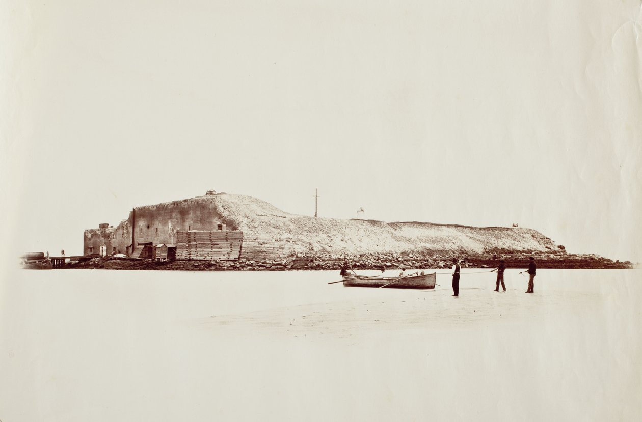 Fort Sumter, vista esterna, a 3 miglia e mezzo da Charleston da George N. Barnard