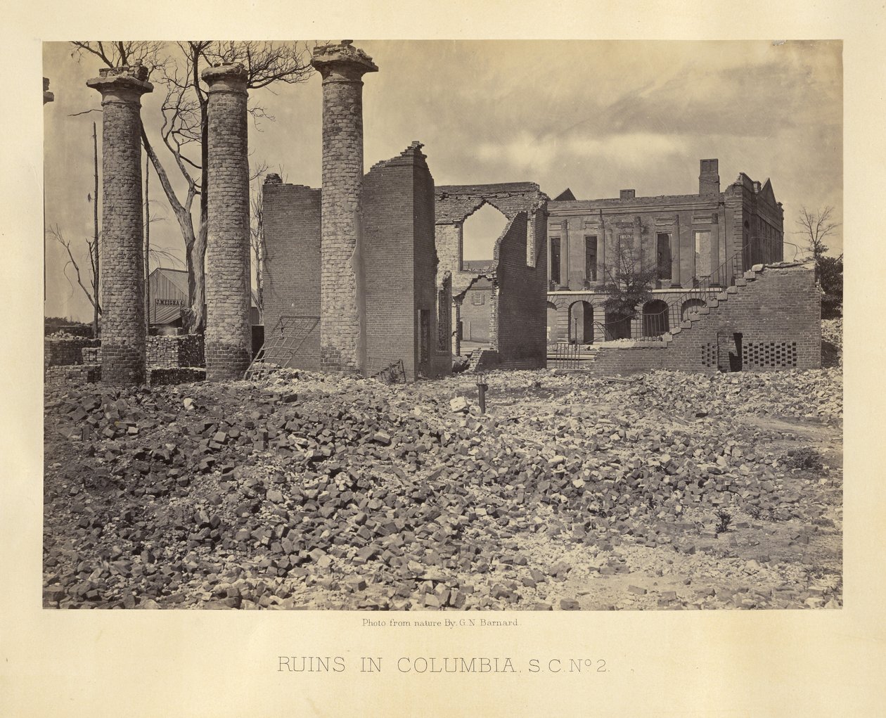 Rovine a Columbia, Carolina del Sud, n. 2 da George N. Barnard