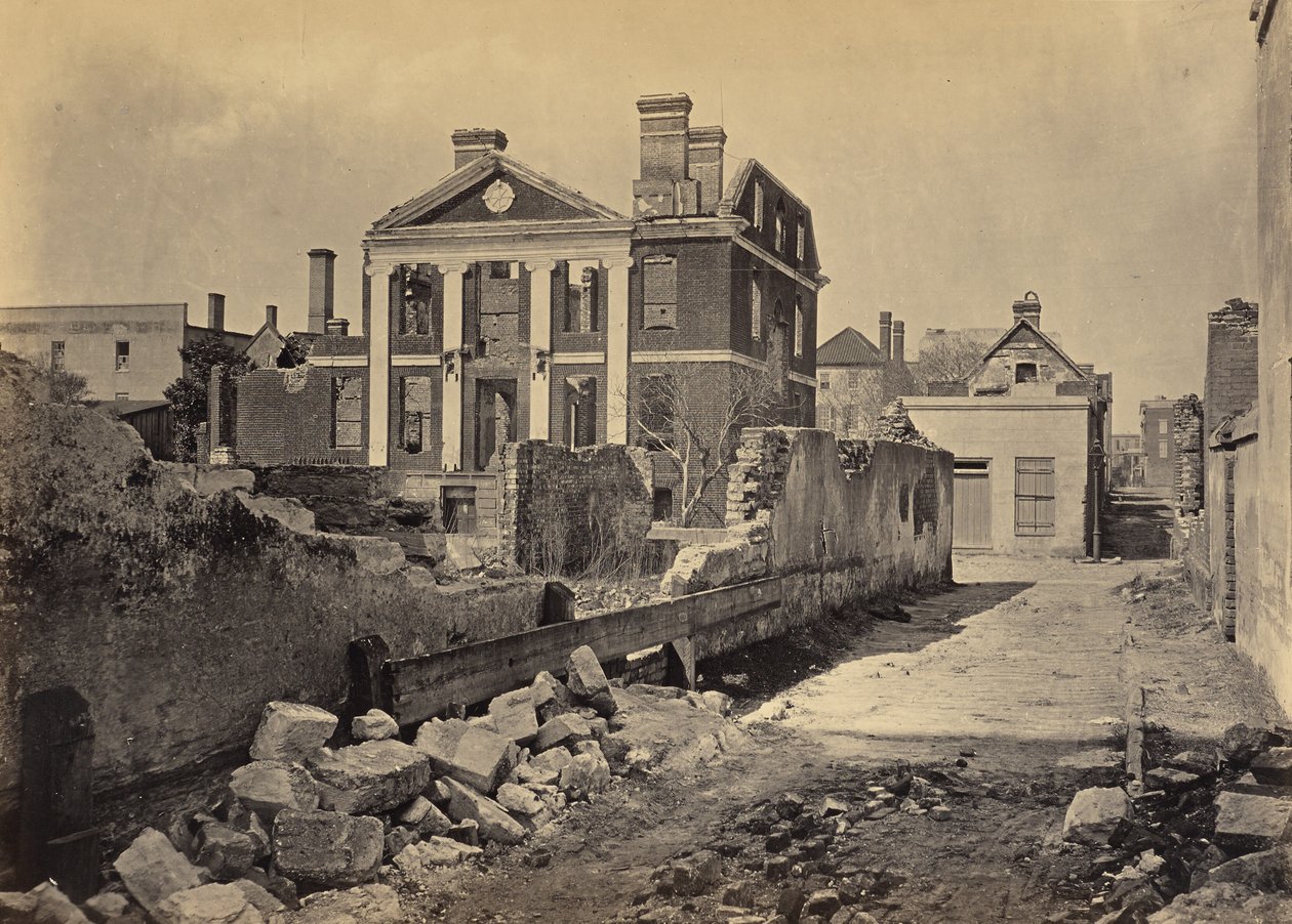 Rovine della Pinckney Mansion, Charleston, Carolina del Sud da George N. Barnard