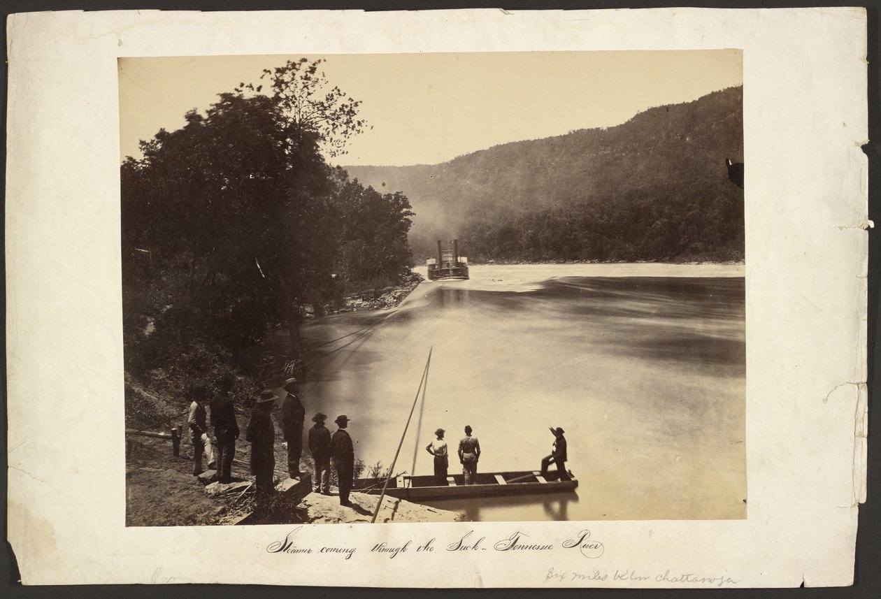 [Piroscafo che attraversa The Suck, fiume Tennessee, sei miglia sotto Chattanooga] da George N. Barnard