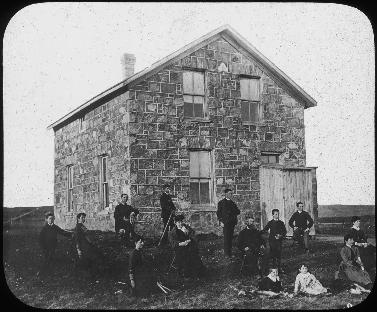 Dimora di un colono, Canada, fine XIX secolo da George Philip and Son Ltd