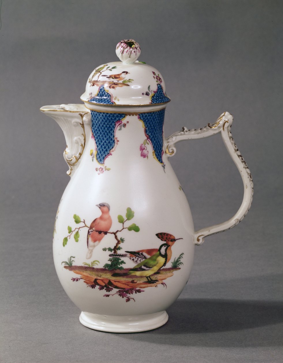 Caffettiera di porcellana di Meissen, c.1760 da German School