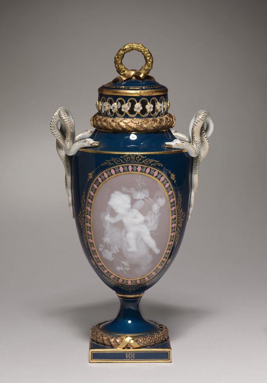 Vaso coperto, realizzato dalla manifattura di porcellana di Meissen, Germania, 1881 da German School