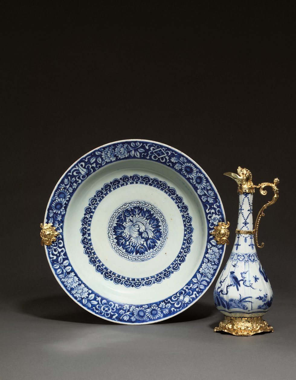 Brocca e piatto cinesi montati, Augusta, c.1655-60 da German School