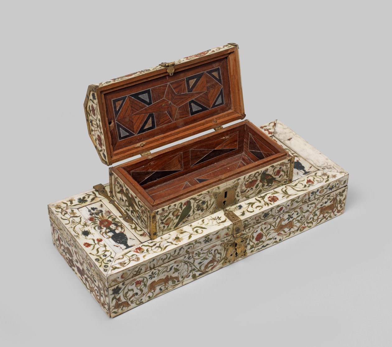 Cofanetto nuziale in avorio dipinto, 1600-99 da German School