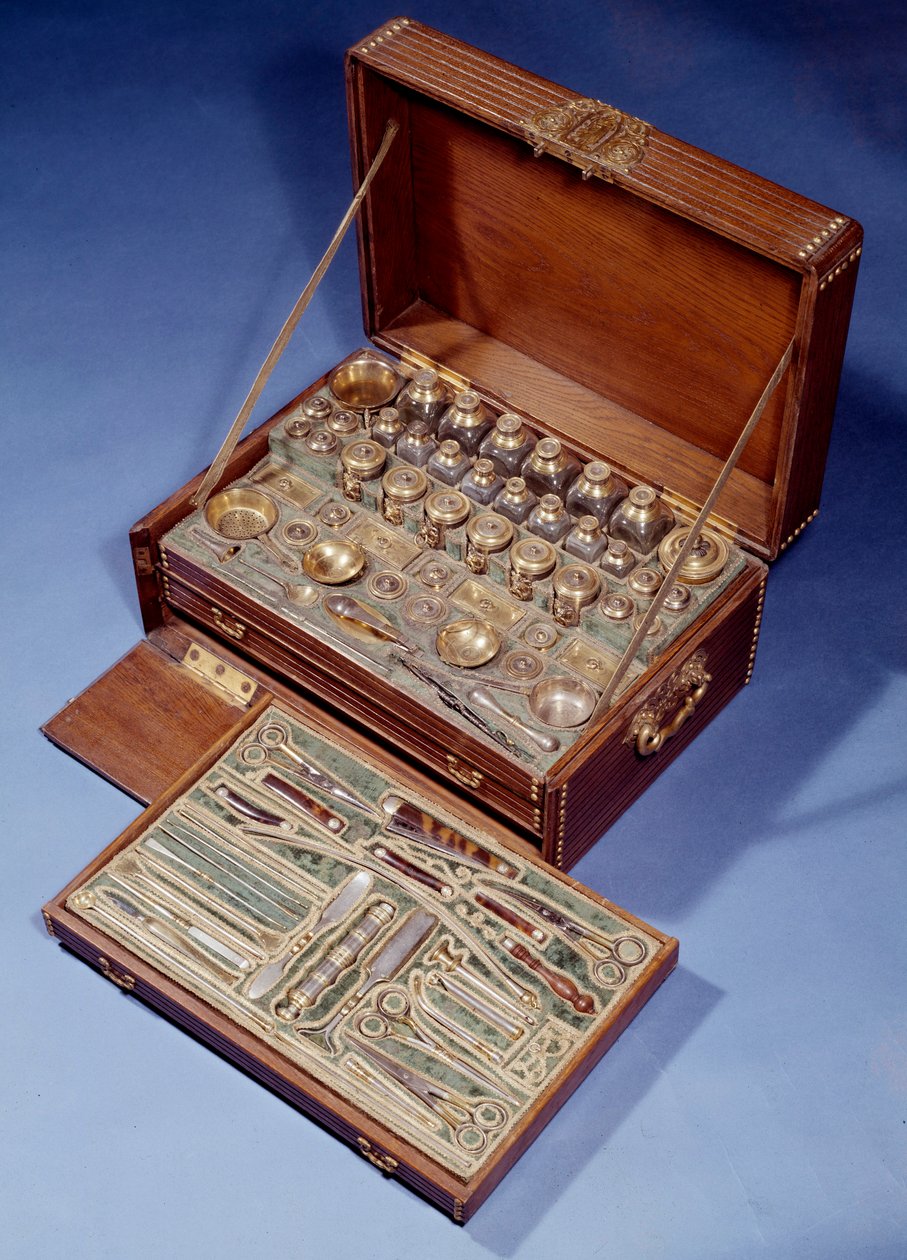 Kit di chirurgia e farmacia da viaggio. 1640. Augusta da German School