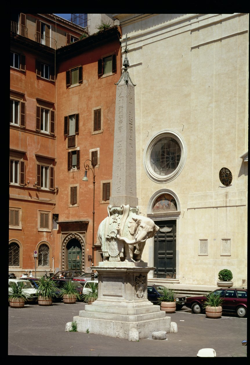 Elefante che porta un obelisco egizio, 1667 da Gian Lorenzo Bernini
