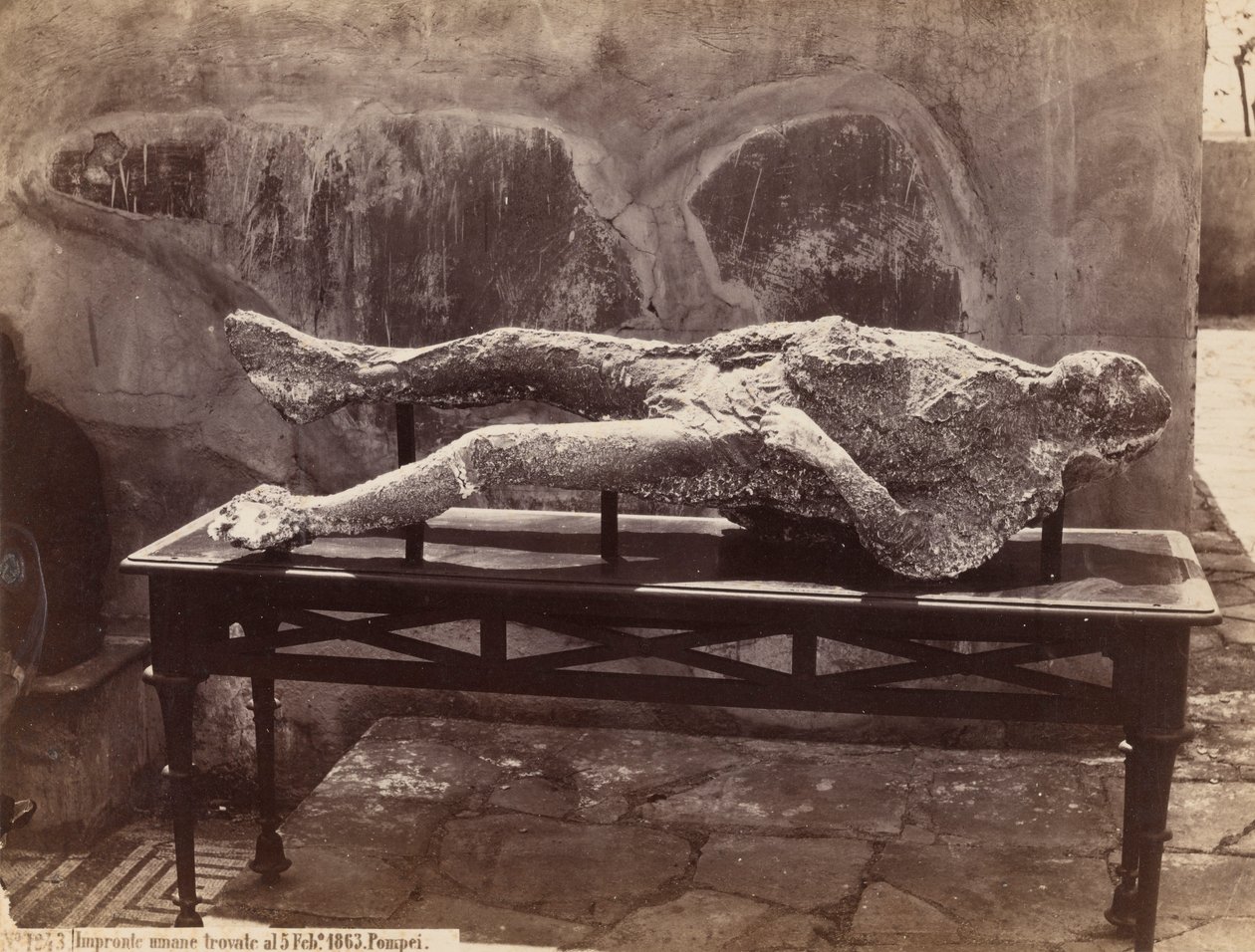 Impronte Umane, Pompei da Giorgio Sommer