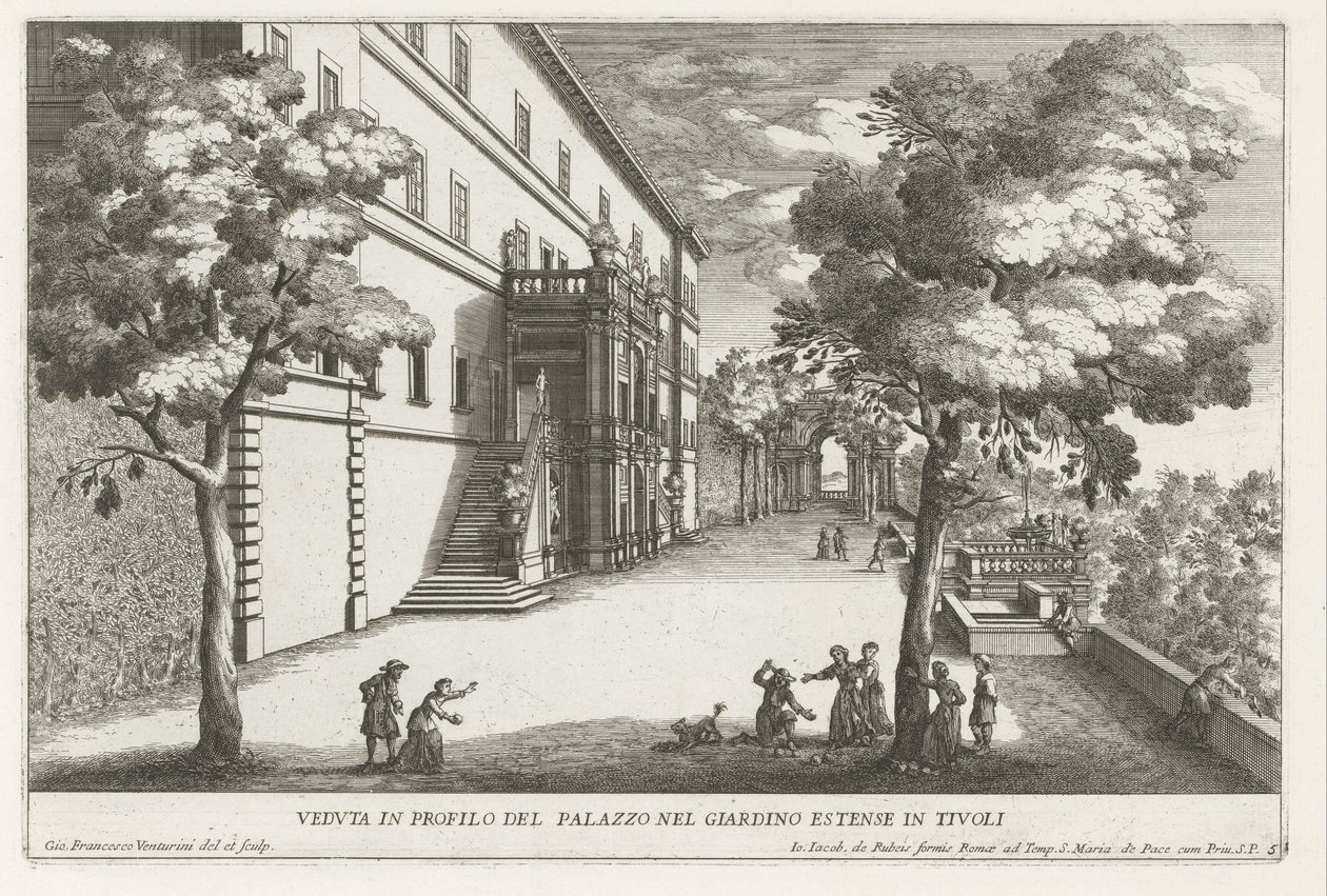 Lato giardino della Villa d