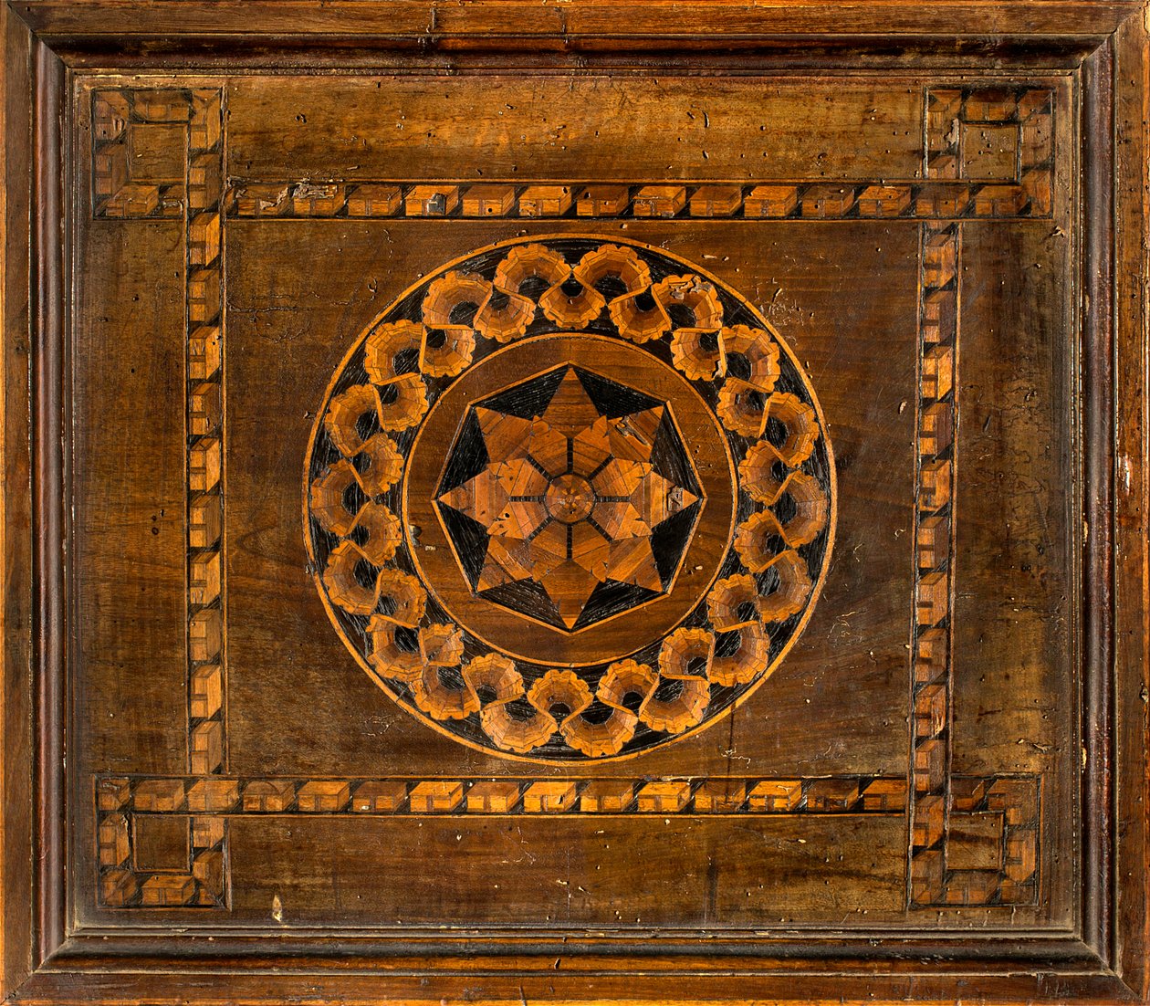 Coro canonico ligneo, intarsiato da Giovanni Maria Platina 1484, stallo inferiore da Giovanni Maria Platina