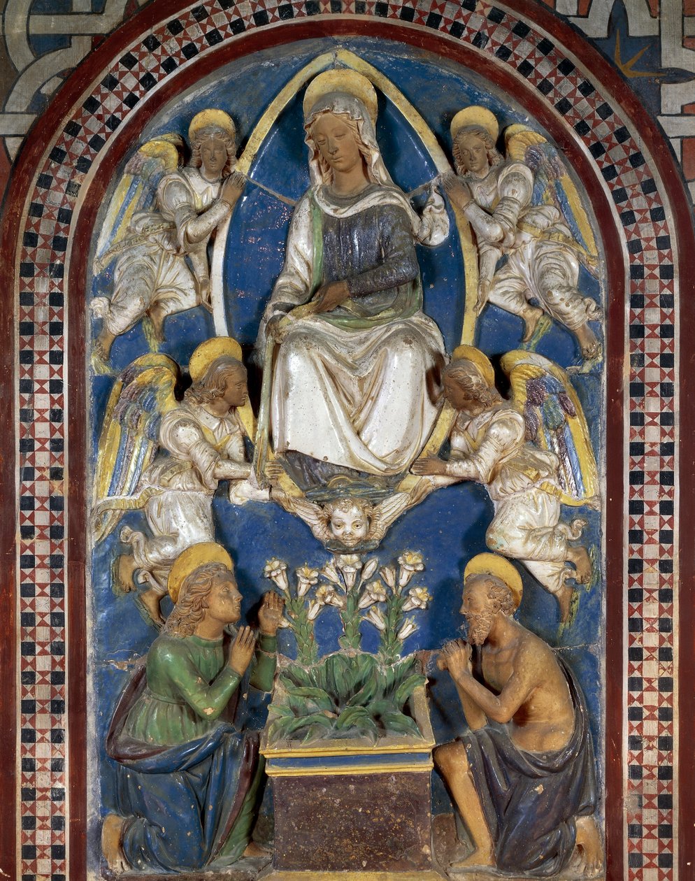 Assunzione della Vergine, Maiolica di Giovanni della Robbia, Palazzo Pretorio, Poppi, Toscana, Italia da Giovanni della Robbia
