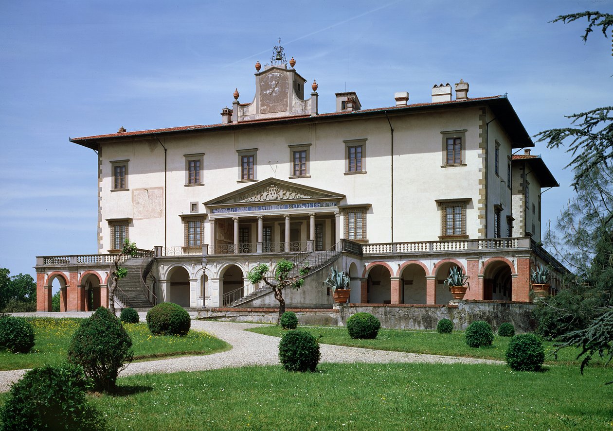 La Villa Medici, costruita per Lorenzo il Magnifico, 1480 da Giuliano Giamberti da Sangallo