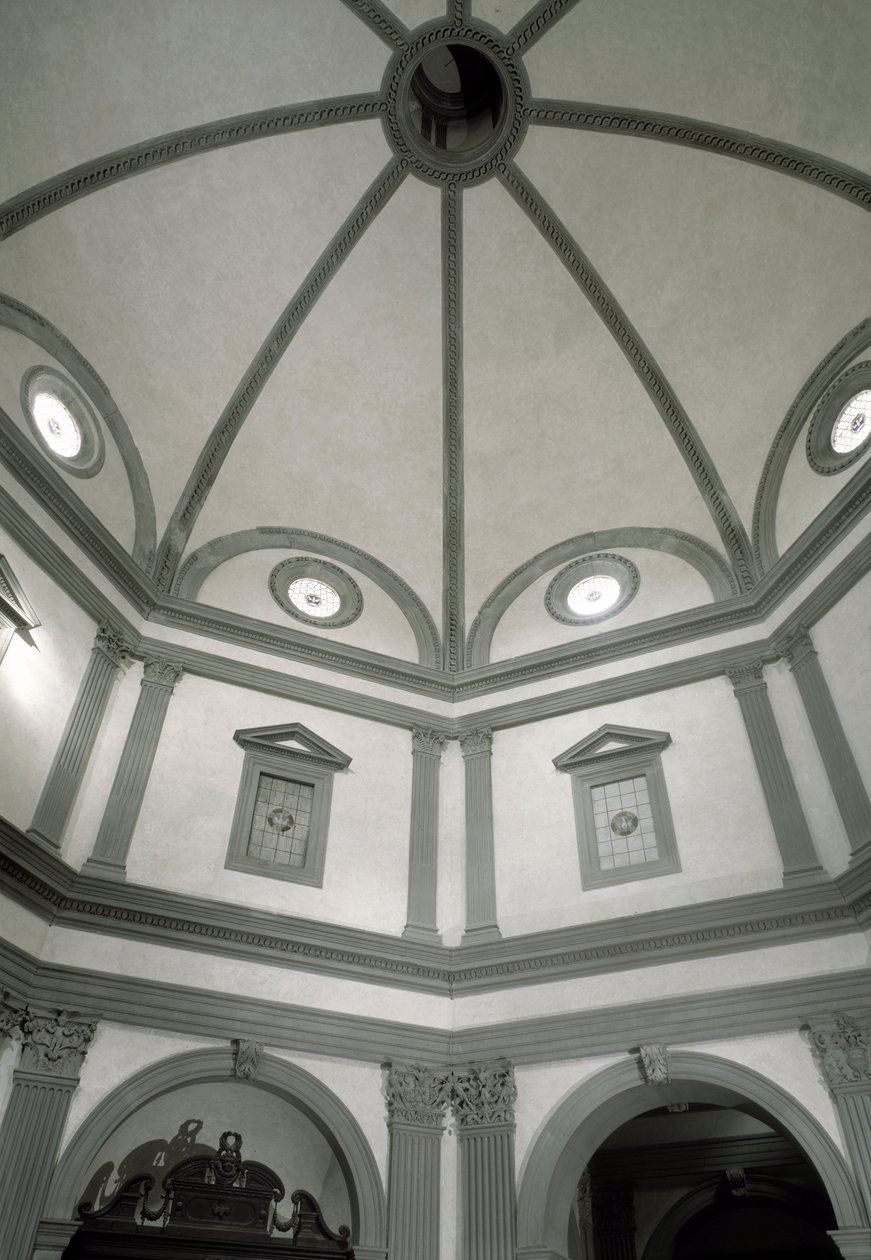 Vista della sacrestia ottagonale costruita su progetto di Giuliano da Sangallo (1445-1516) da Giuliano Giamberti da Sangallo