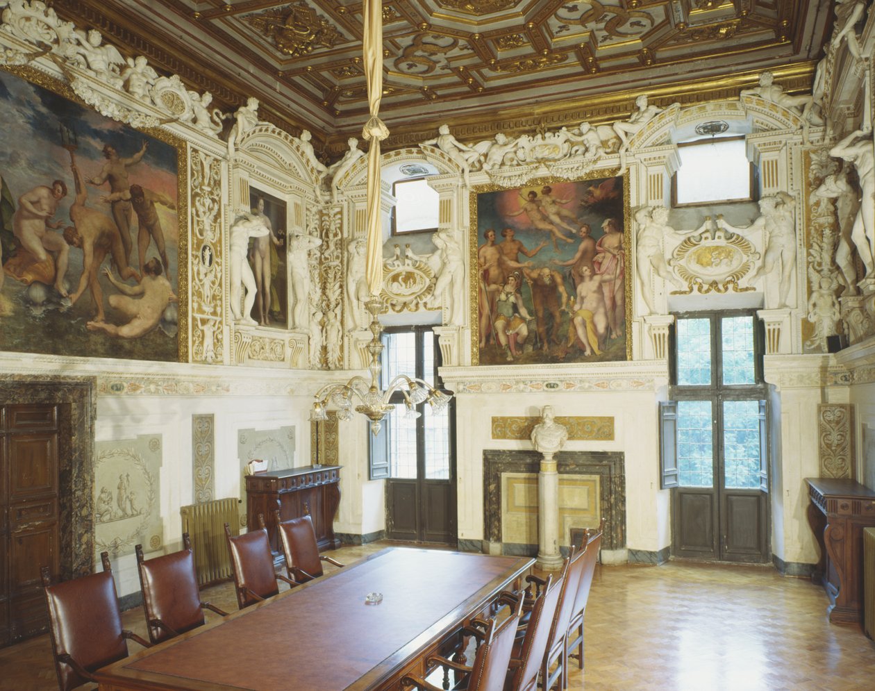 Sala delle Quattro Stagioni da Giulio Mazzoni