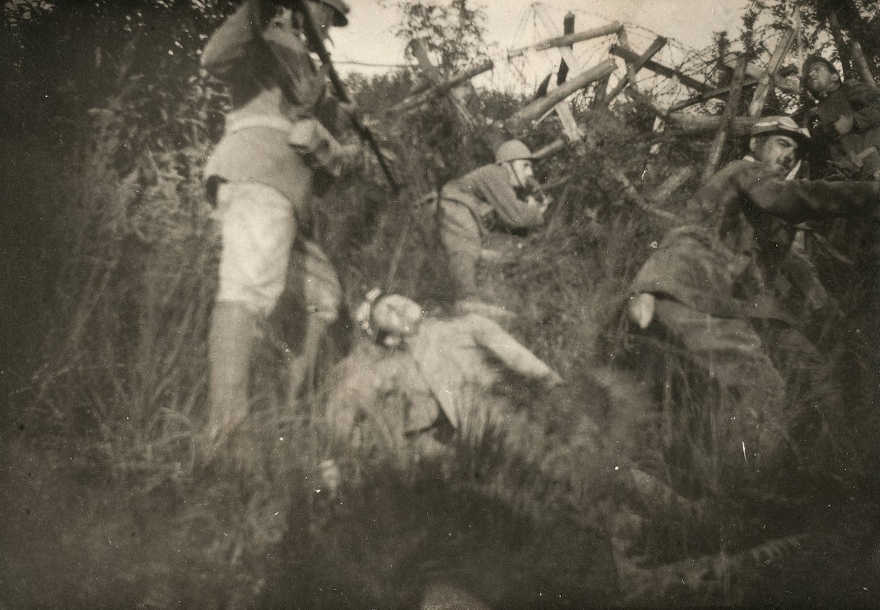 Simulazione di un assalto in una trincea del Carso durante la Prima Guerra Mondiale da Giuseppe Gentilini