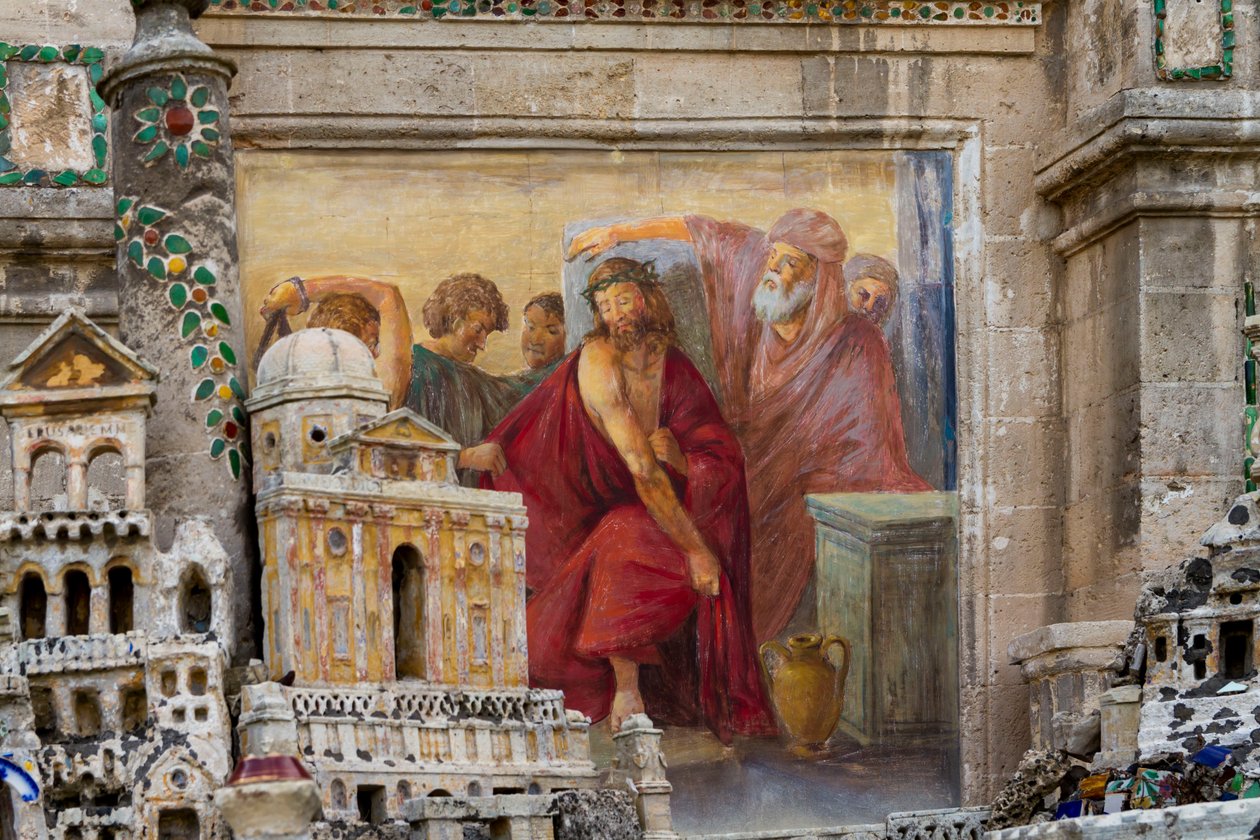 Stazioni della Croce, calvario composto da piastrelle di maiolica dal XVI al XIX secolo da Giuseppe Renato Greco