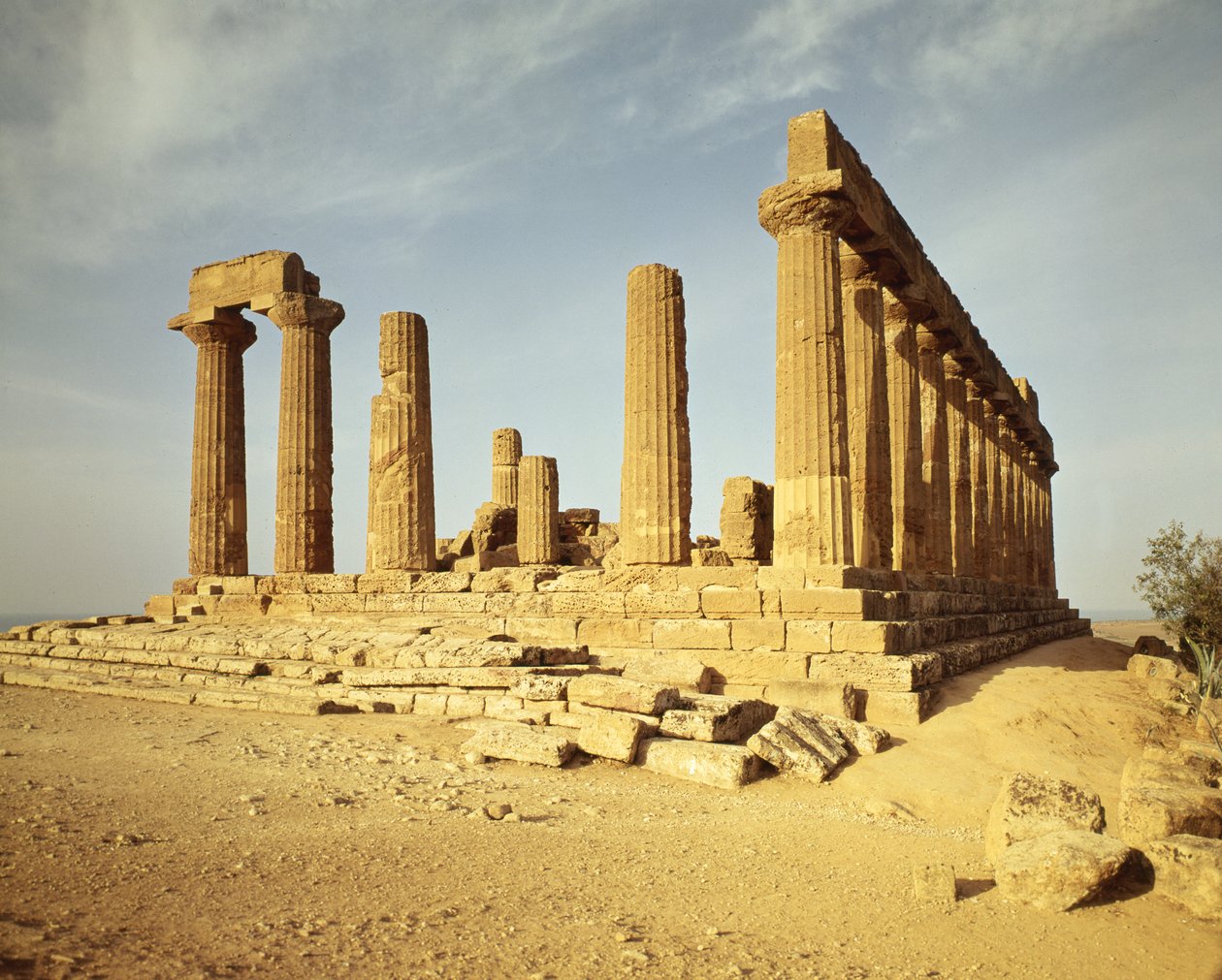 Vista del Tempio di Hera Lacinia da Greek