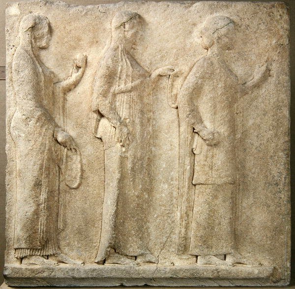 Le Tre Grazie, rilievo dal Passaggio dei Theores, da Thasos, c.470 a.C. (marmo) da Greek