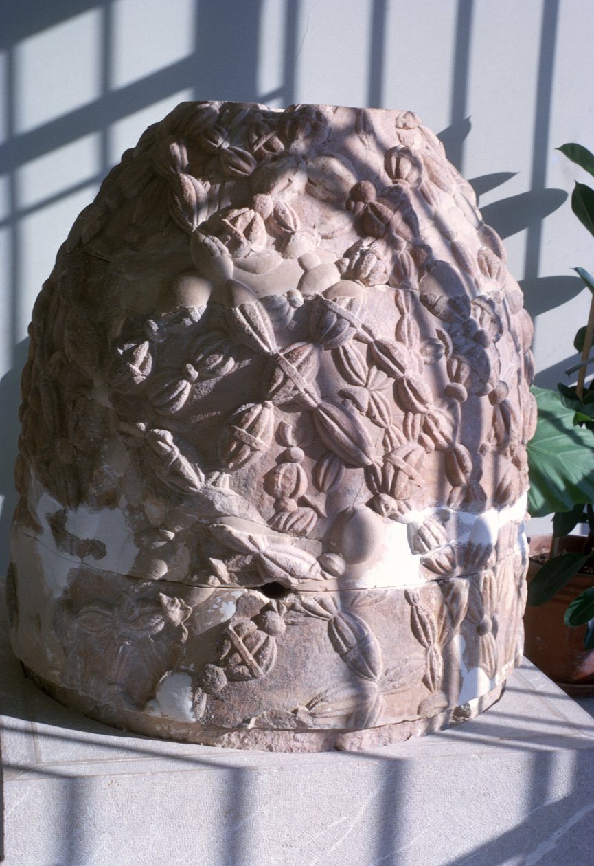 Omphalos da Greek School