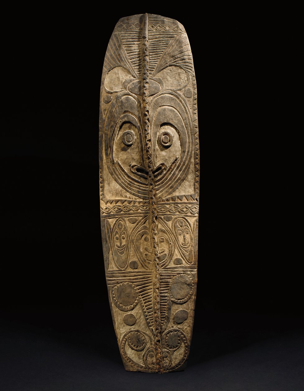 Scudo ovale East Sepik, Wogamusin o Fiume April da Guinean New