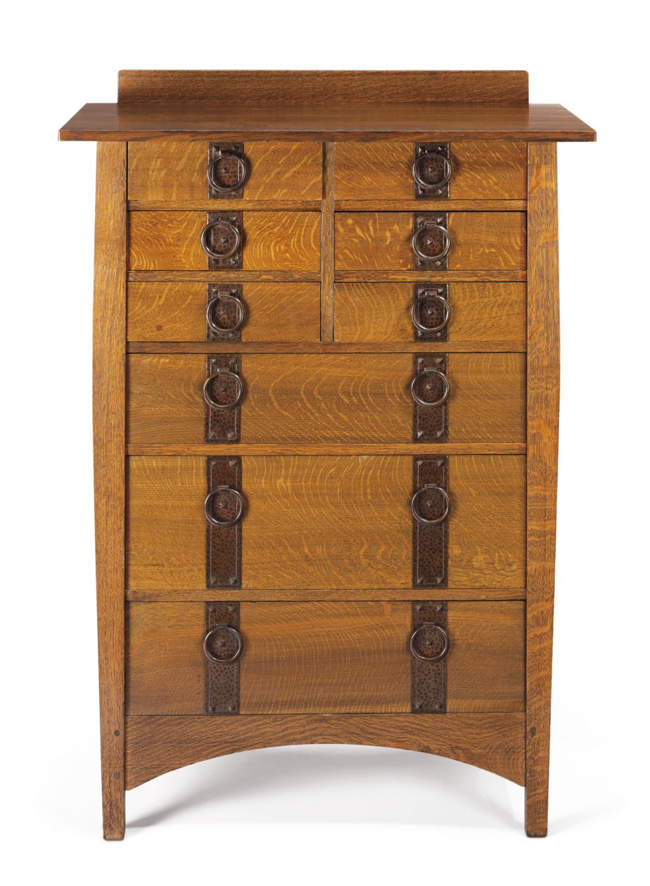 Cassettone, Modello No. 913 da Gustav Stickley