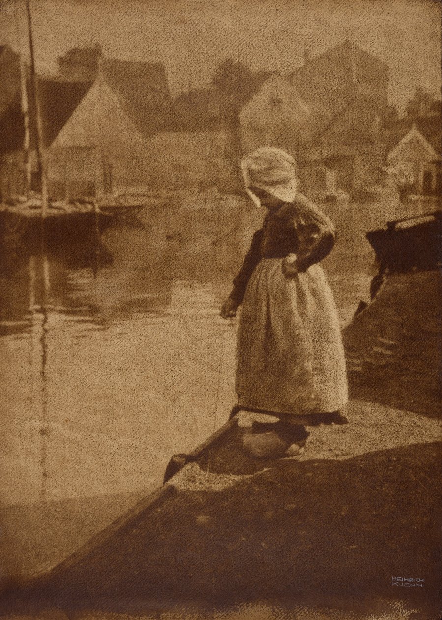 Ragazza olandese in paesaggio da Heinrich Kuhn