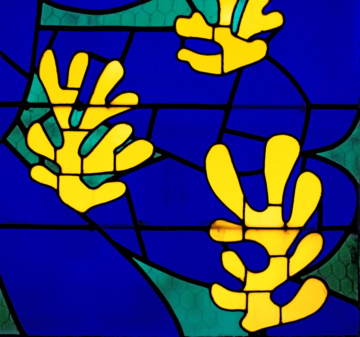 Vetrata "Albero della Vita" dietro l