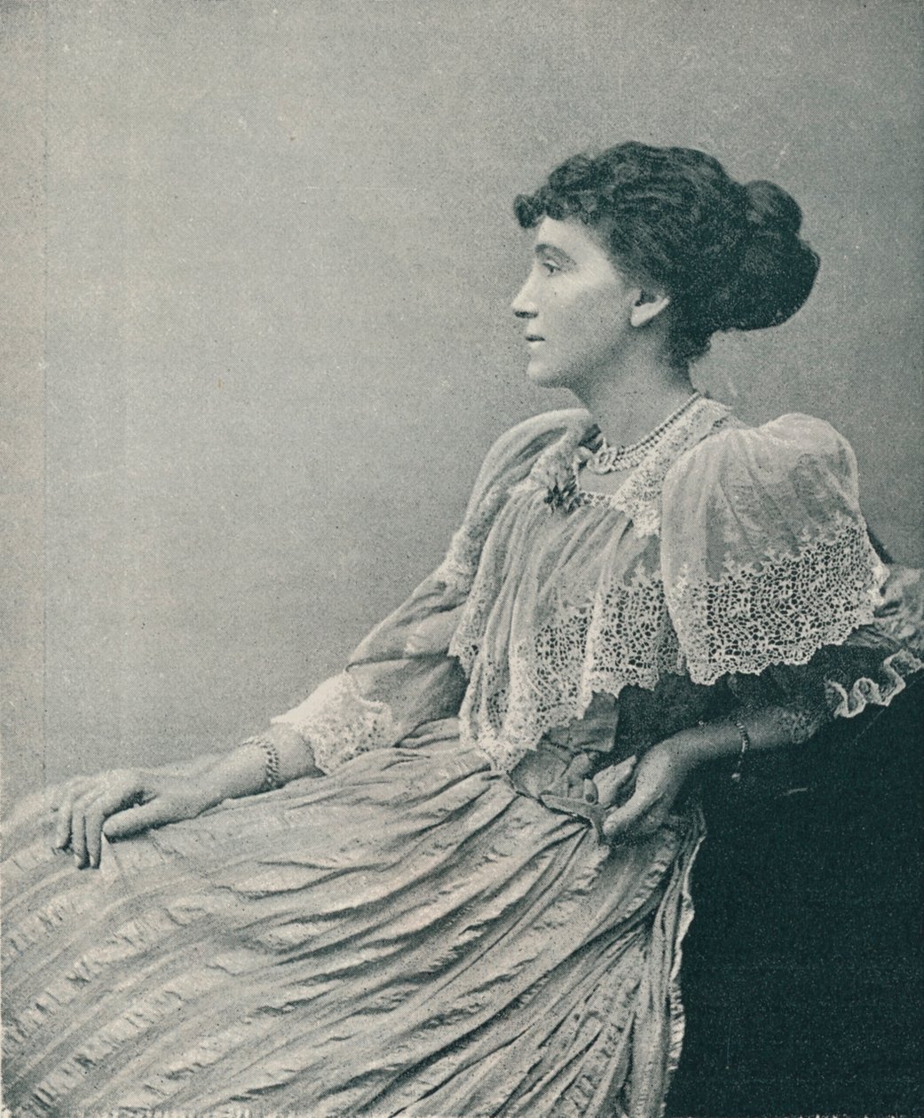 Signora Hugh E. H. Hoare, c1893 da Henry Herschel Hay Cameron