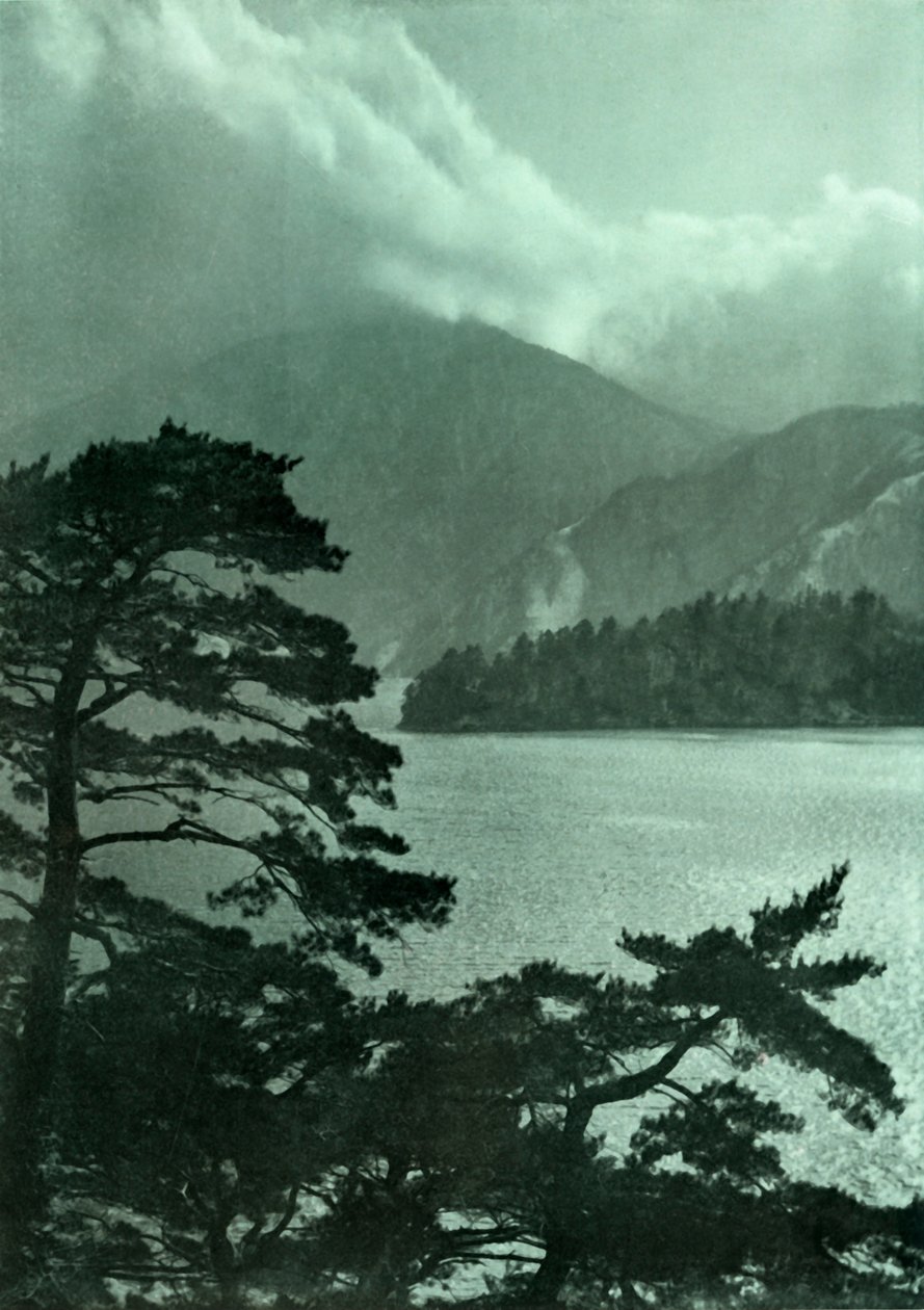 Tempesta in Arrivo sul Lago Motosu da Herbert Ponting