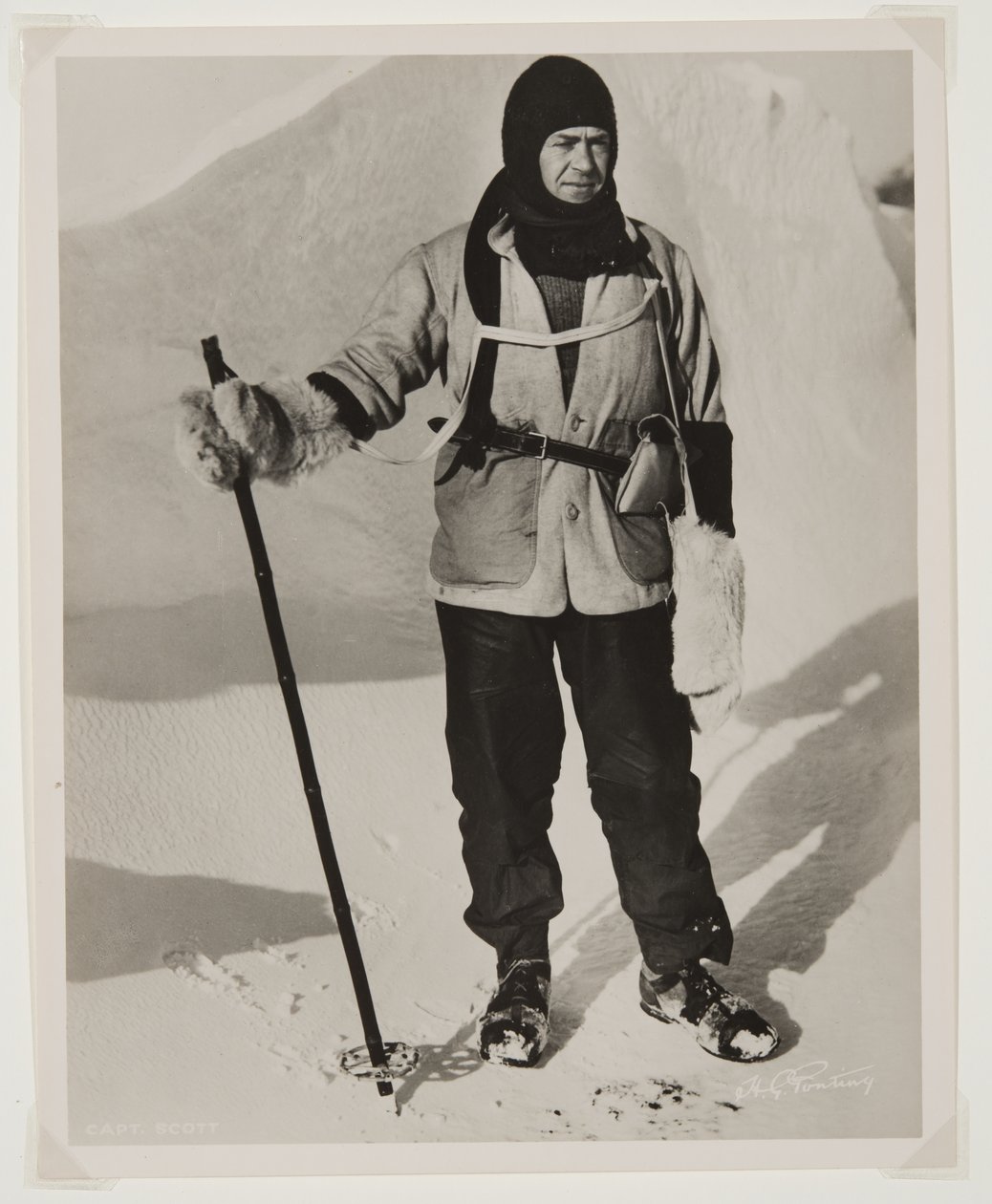Capitano Scott (1868-1912) durante la spedizione Terra Nova (1910-13) al Polo Sud da Herbert Ponting