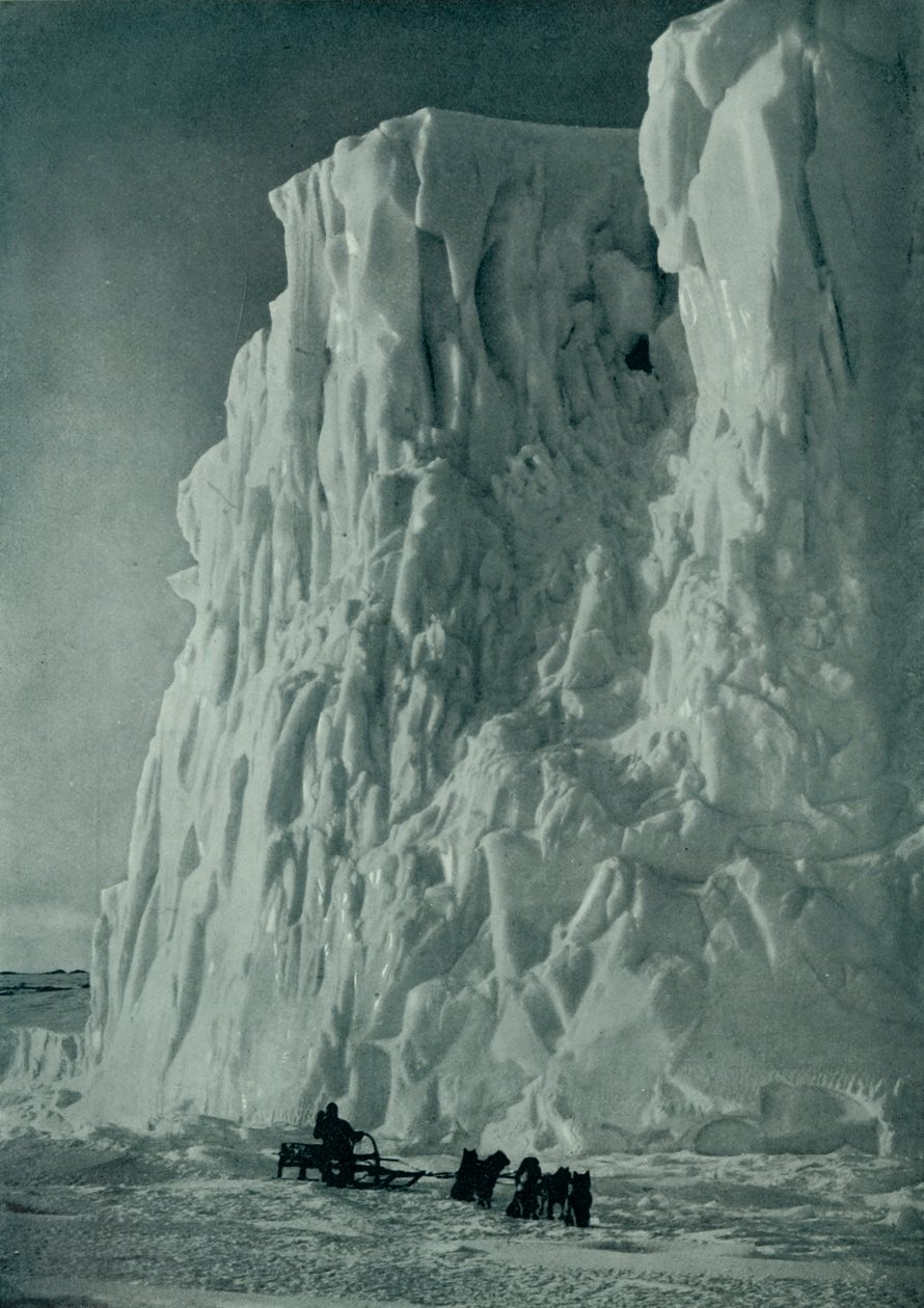 La punta del ghiacciaio Barne, c1910-1913, 1913 da Herbert Ponting