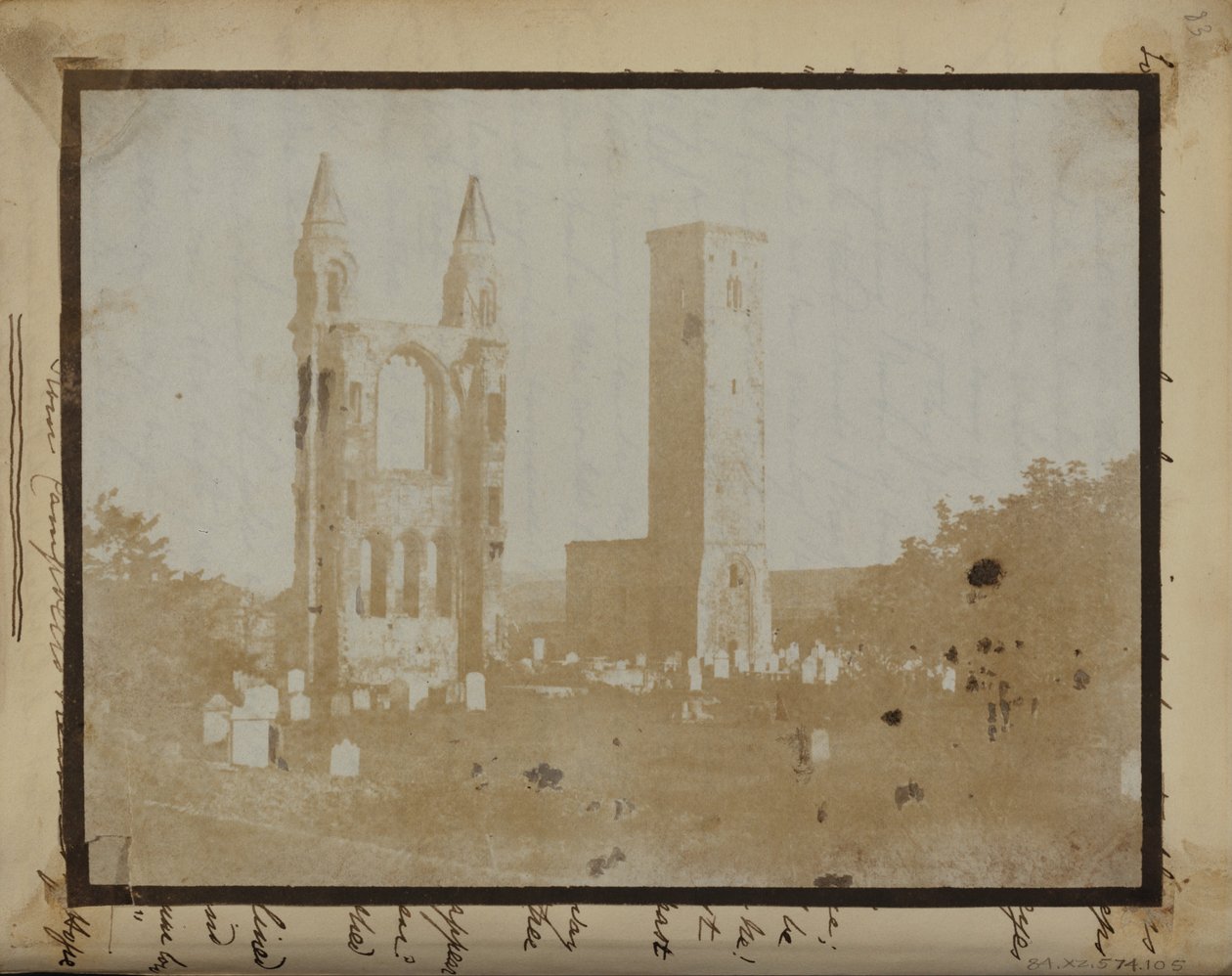Torre di San Regolo e il Frontone Est di St. Andrews da Nord-Ovest da Hill and Adamson