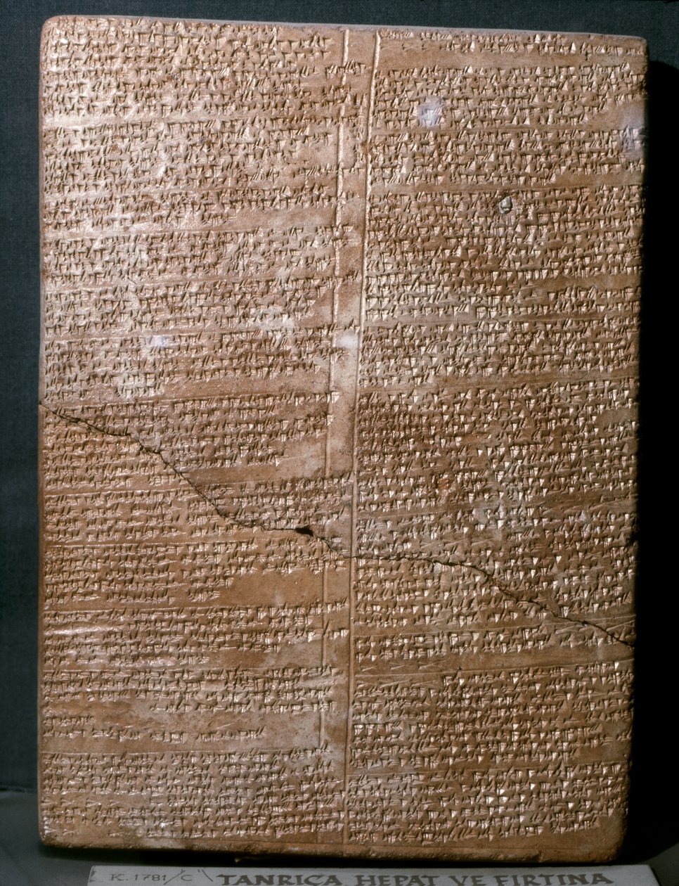 ARTE ORIENTALE ANTICA (ittita): Tavoletta cuneiforme in lingua ittita. Ba... da Hittite