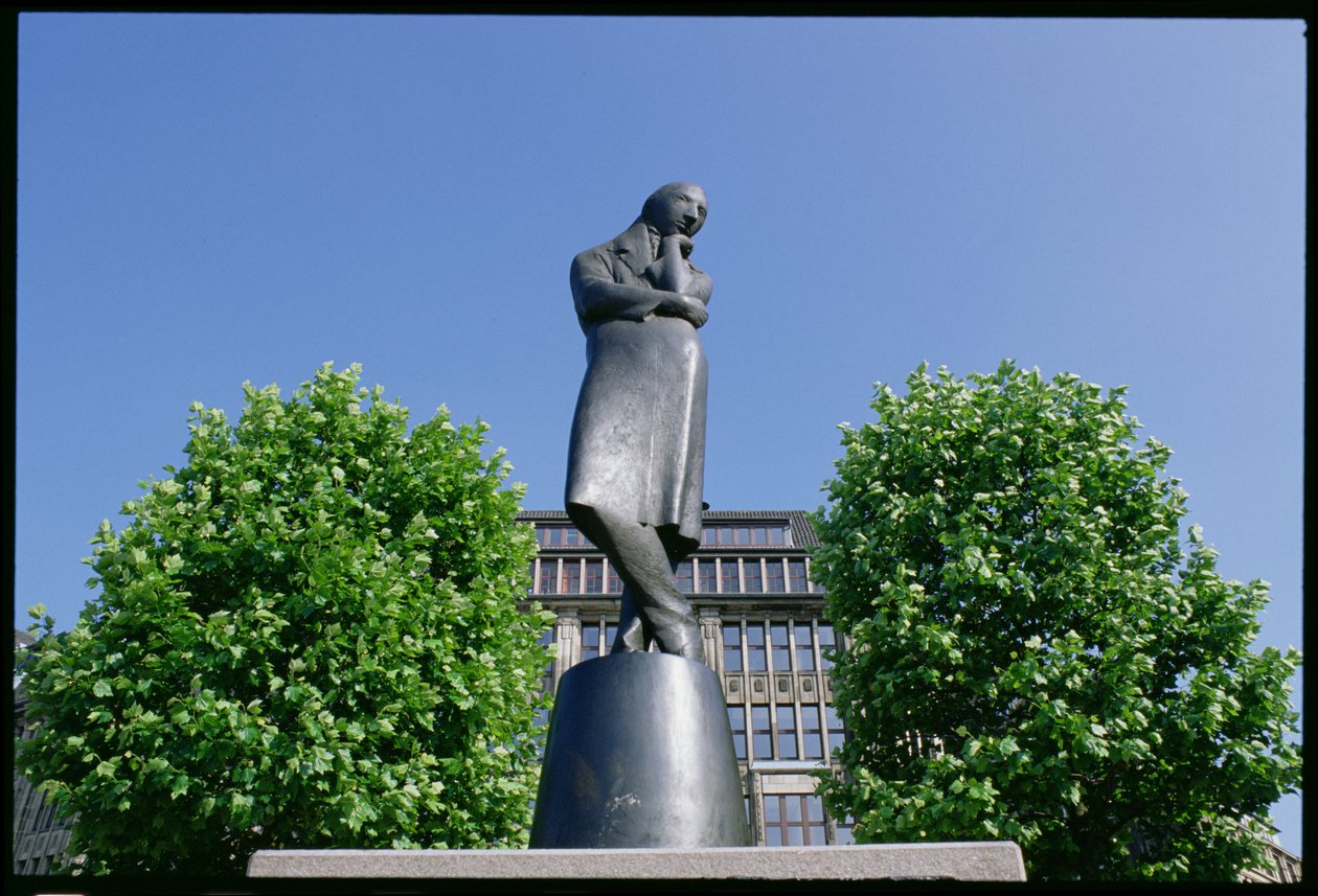 Monumento a Heinrich Heine (1797-1856) 1926-33 da Hugo Lederer