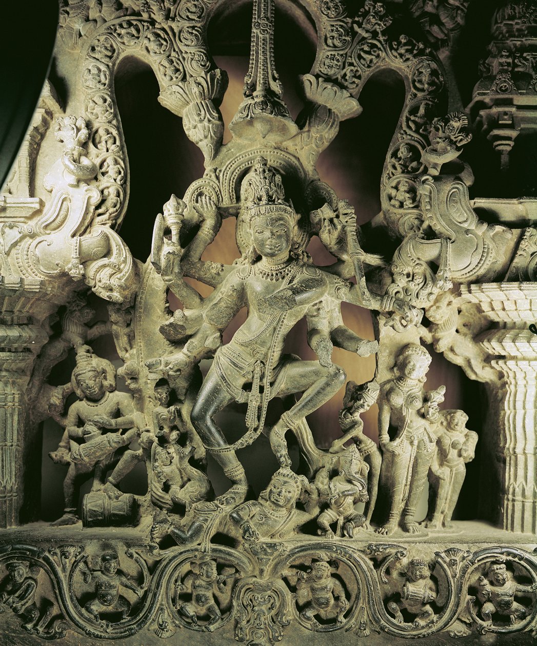 Architrave con Shiva Nataraja, dinastia Kakatiya da Indian School