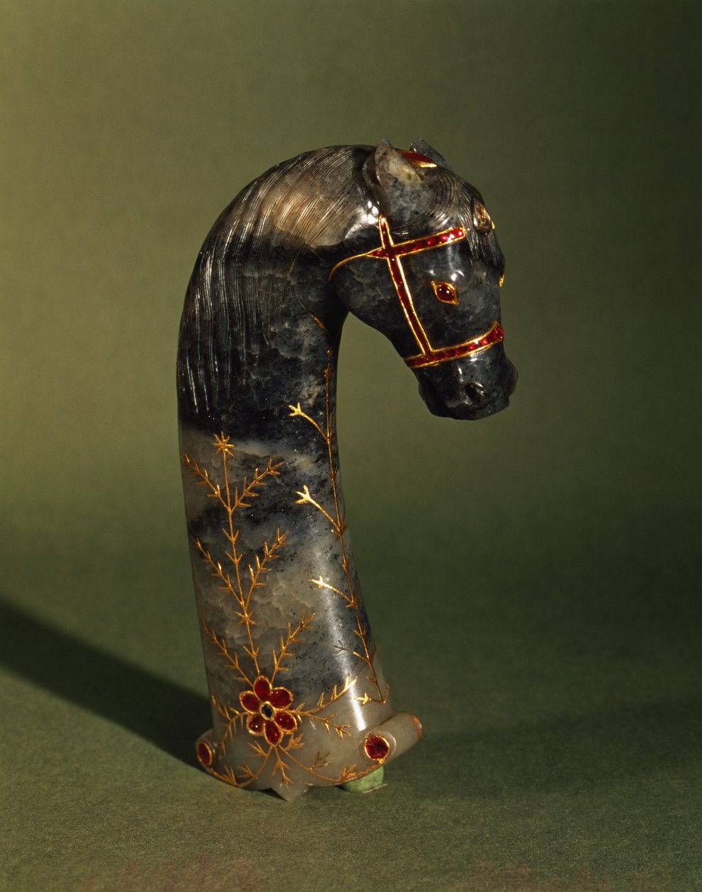 Manico di pugnale a forma di testa di cavallo, Mughal, c.1658-1710 da Indian School