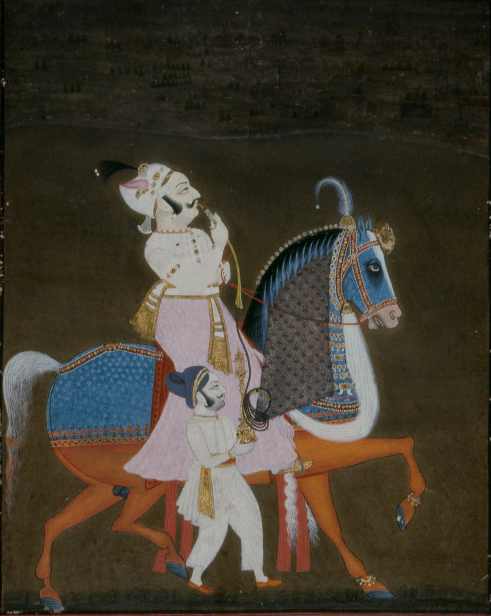 Nobile di Mewar che cavalca Mrigarao con un attendente a piedi da Indian School