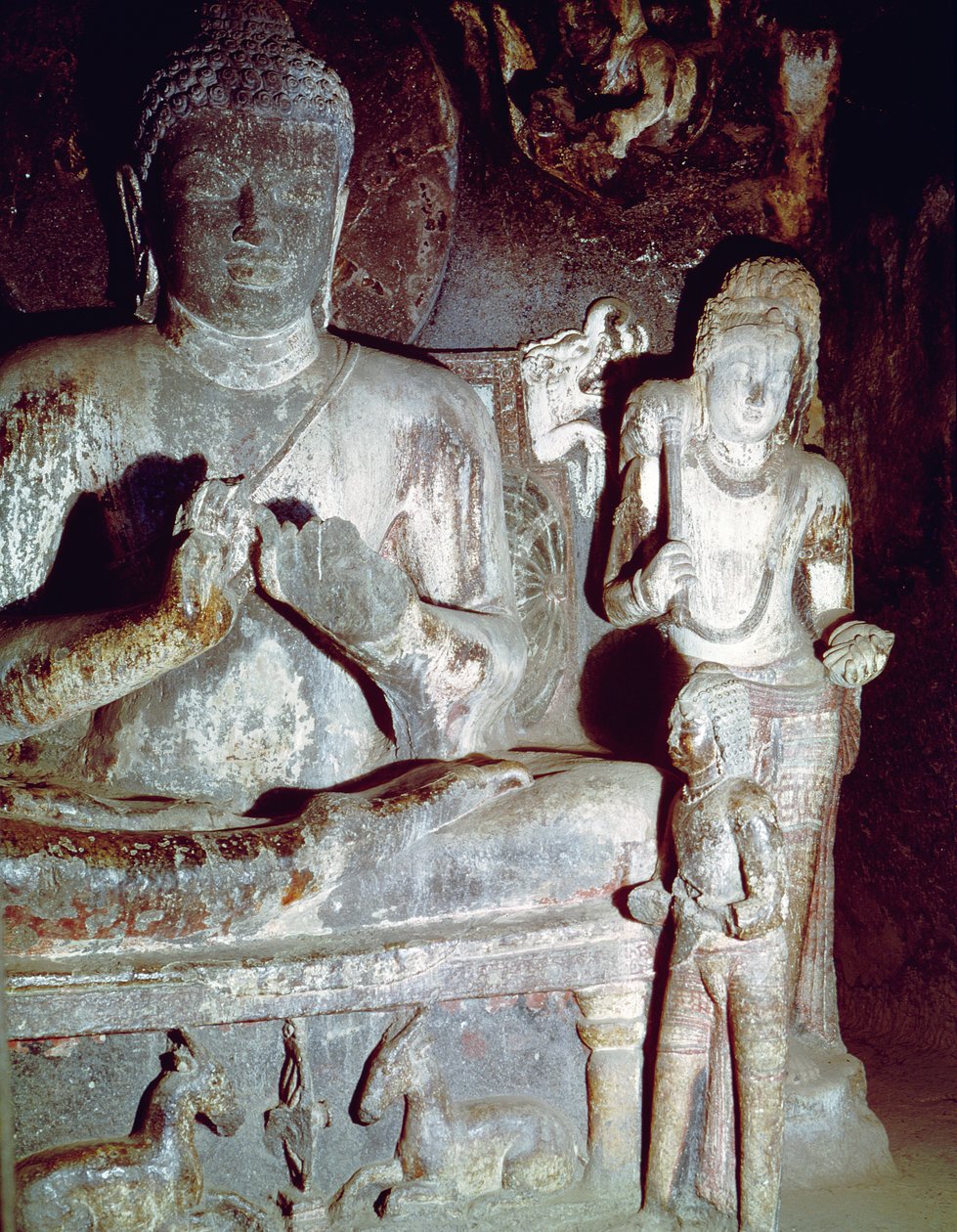 Buddha Seduto che fa il primo gesto di insegnamento, dalla Sala Caitya della Grotta 10 da Indian School