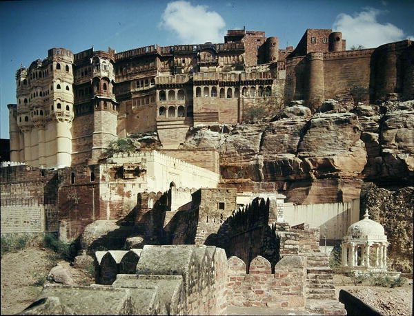 Vista del Forte Mehrangarh, costruito nel 1459 da Indian School