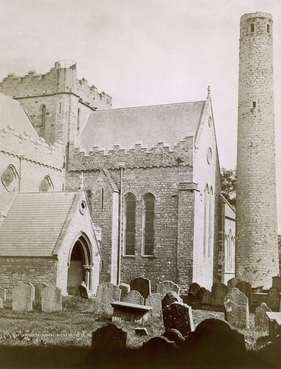 Cattedrale di St. Canice (foto seppia) da Irish Photographer