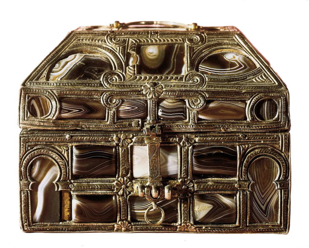 Arte mozarabica: scatola di agata in legno, agata e argento. XI secolo. Dalla Real Colegiata di San Isidoro. Leon. Museo Archeologico di Madrid, Spagna da Islamic School