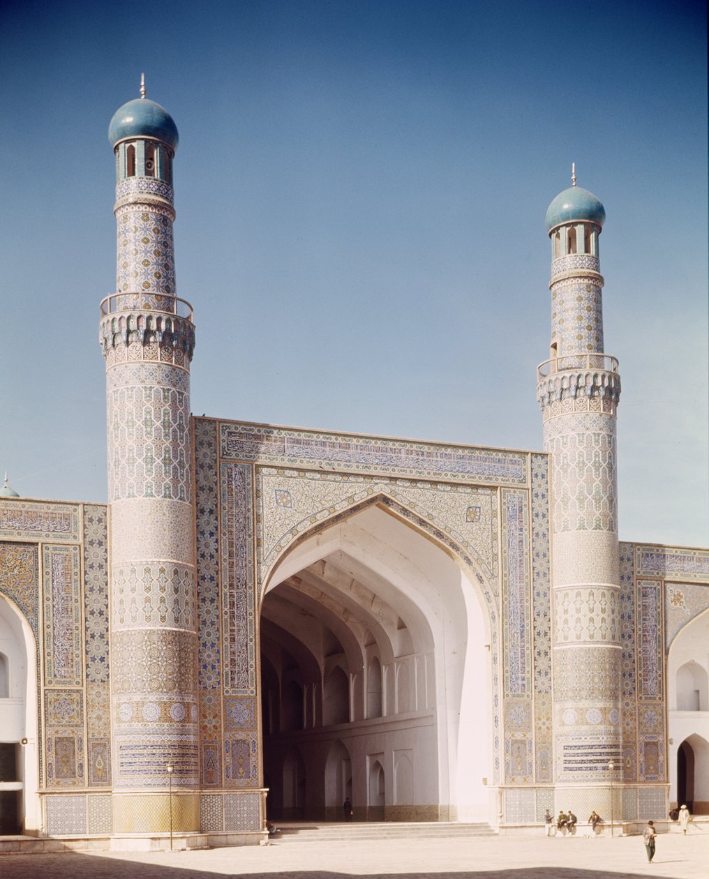 La Masjid-i Jami o Moschea del Venerdì, fondata nel 1200, ricostruita nel 1498 da Islamic School
