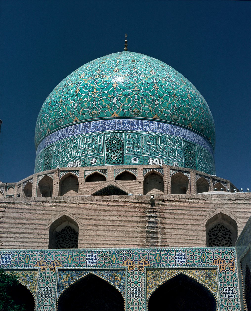 Veduta della Moschea dello Shah da Islamic School