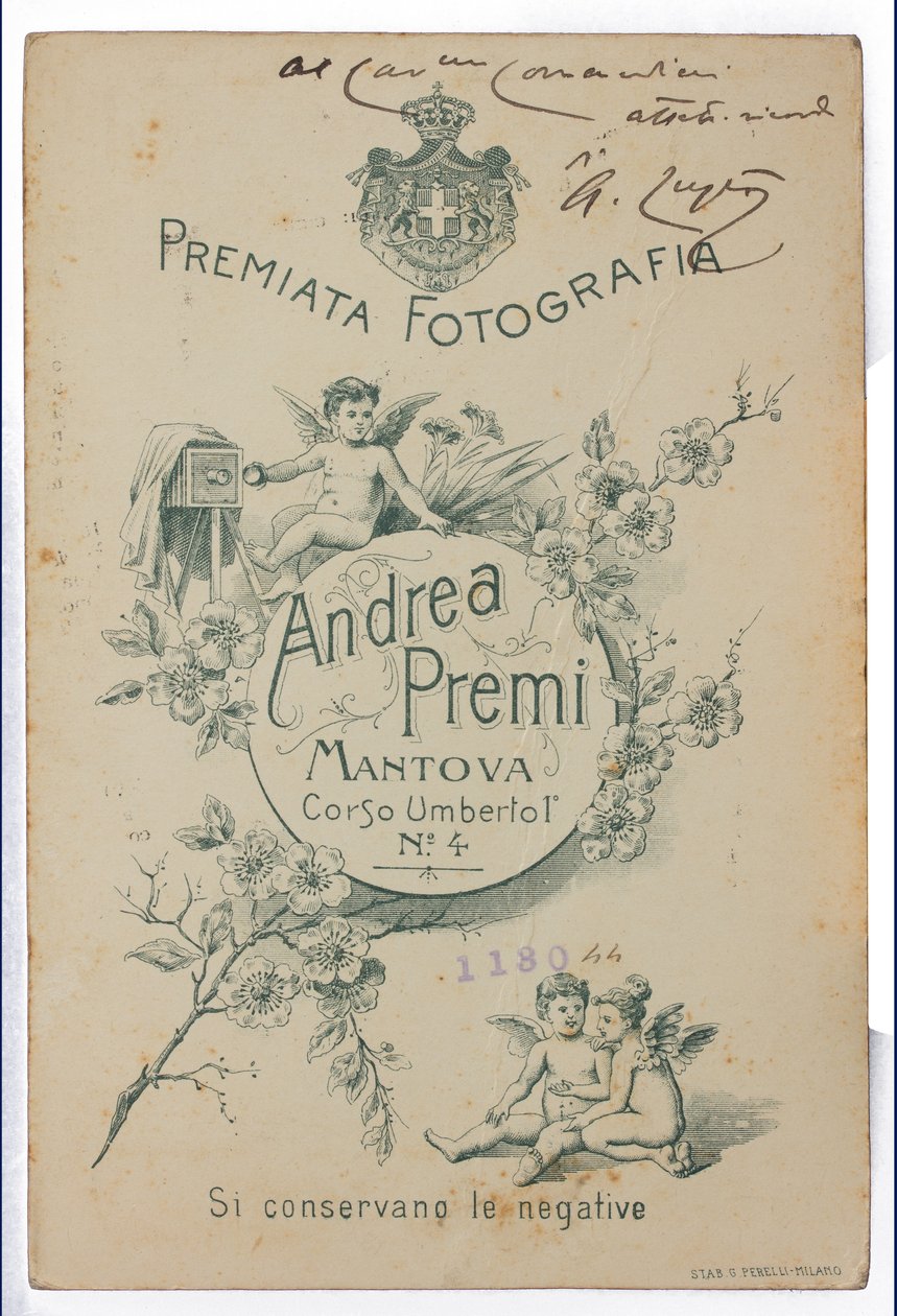 Retro della cartolina che ritrae il pittore Albano Lugli da Italian Photographer