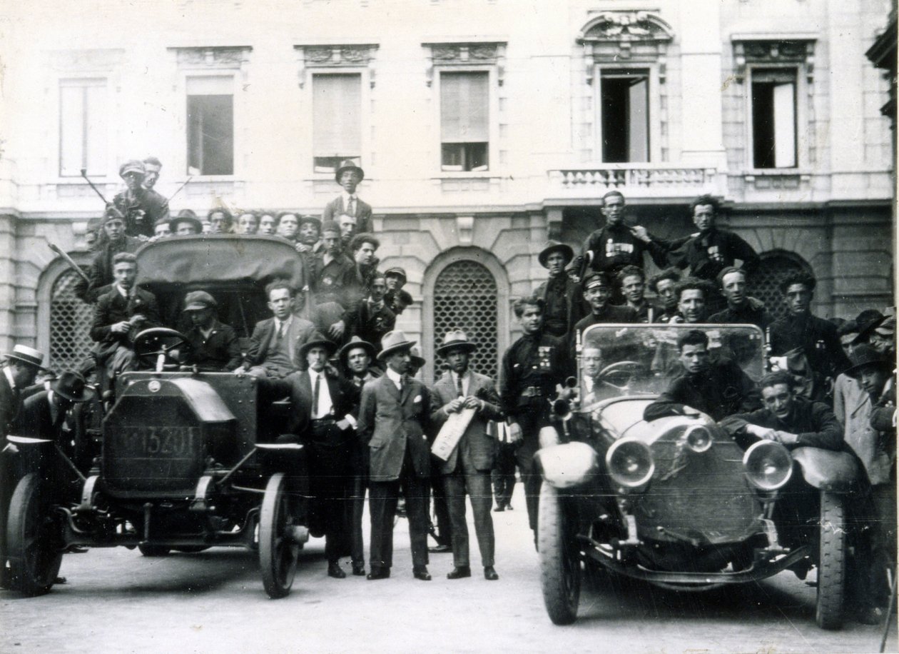 Milano, 3 e 4 agosto 1922. La reazione dei fascisti allo sciopero. Squadre d