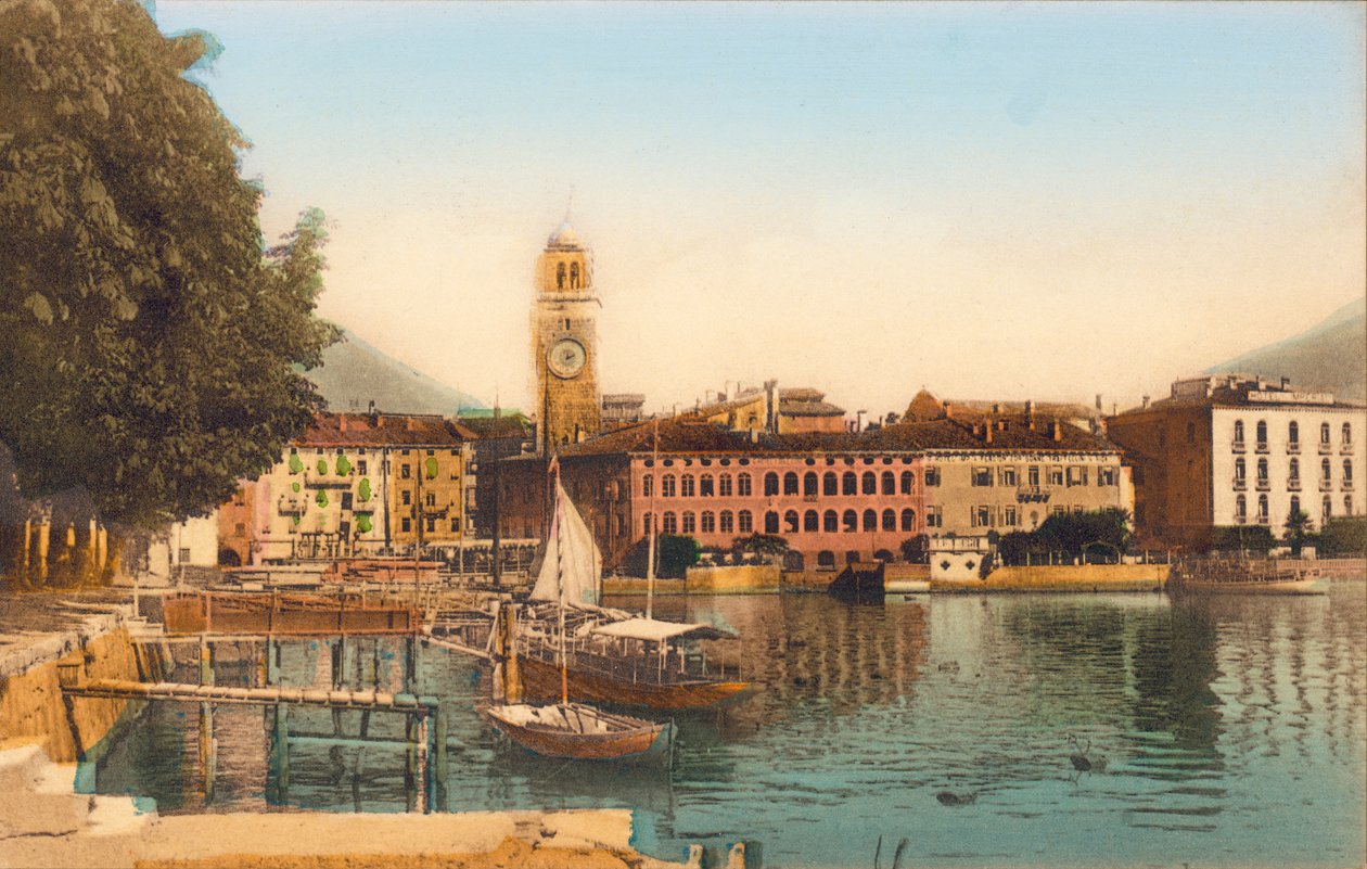 Riva, Lago di Garda (foto a colori) da Italian Photographer