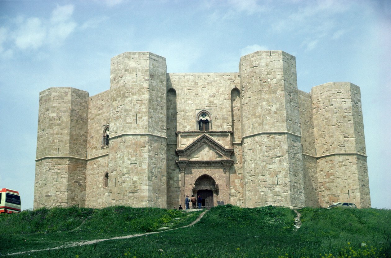 Castel del Monte, costruito durante il regno dell