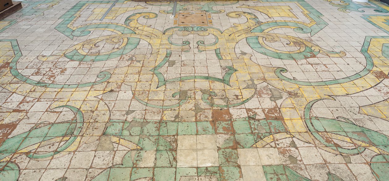 Pavimenti in maiolica da Italian School