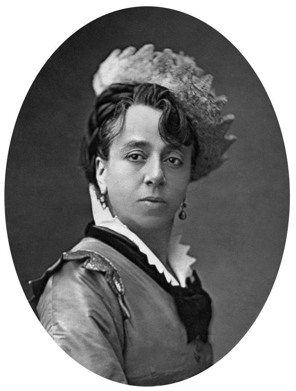 Mace Montrouge, attrice francese da J. E. Tourtin